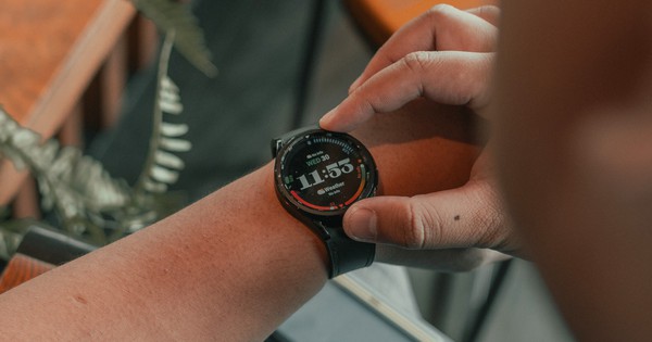 Samsung Galaxy Watch ហៀបនឹង​ទទួលបាន​មុខងារ​ចាប់​អារម្មណ៍​ថា​គេងមិនដកដង្ហើម