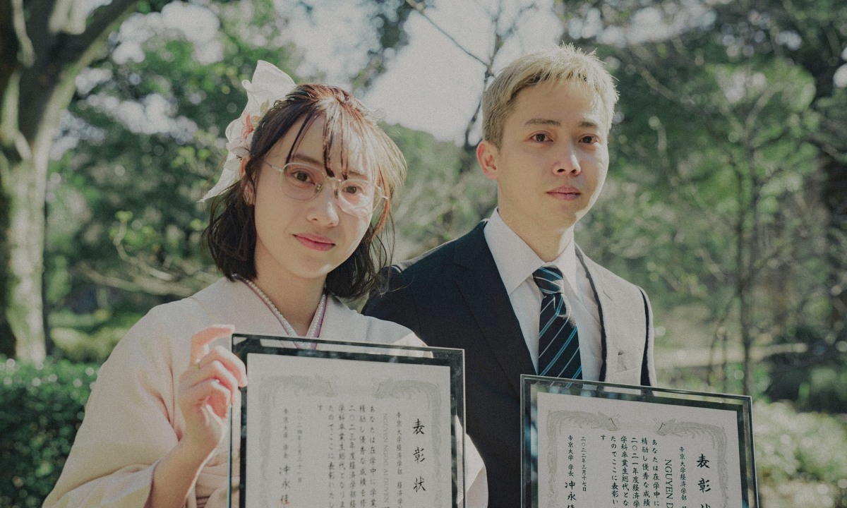 Brothers are both valedictorians of Japanese universities