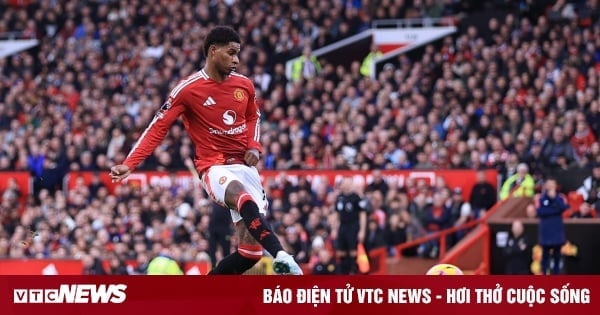 Rashford, Zirkzee lập cú đúp, Man Utd thắng tưng bừng Everton