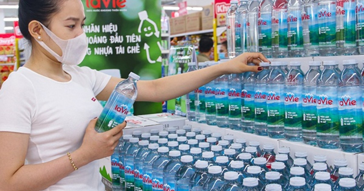 La Vie mineral water fined, over 66 billion VND in tax arrears