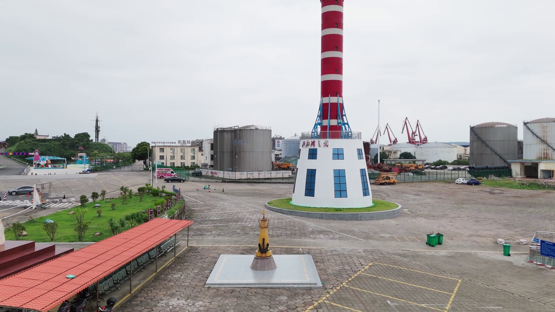 75 años de amistad entre Vietnam y China: visita al puerto número 0, ciudad de Fangchenggang, Guangxi