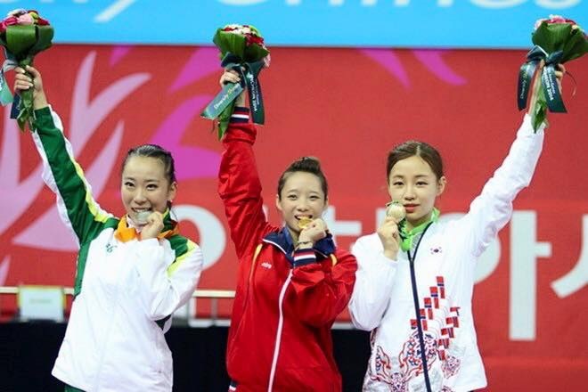 Người đẹp Wushu Dương Thúy Vi tiết lộ kỷ niệm 3 lần giành huy chương Asiad - 1