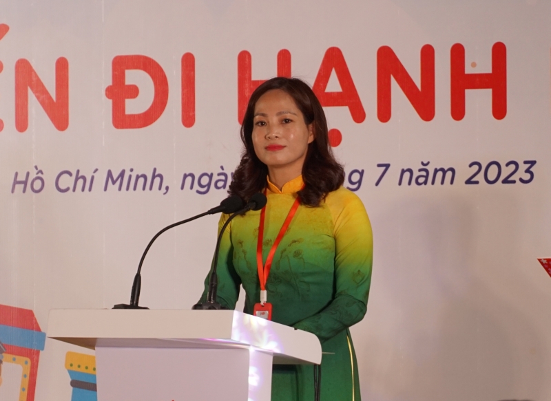 Ms. Nguyen Thi Hien - Deputy Director of BTTEVN Fund spoke at the program.