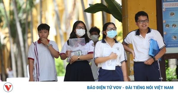 Les candidats de Ho Chi Minh-Ville passent l'examen combiné