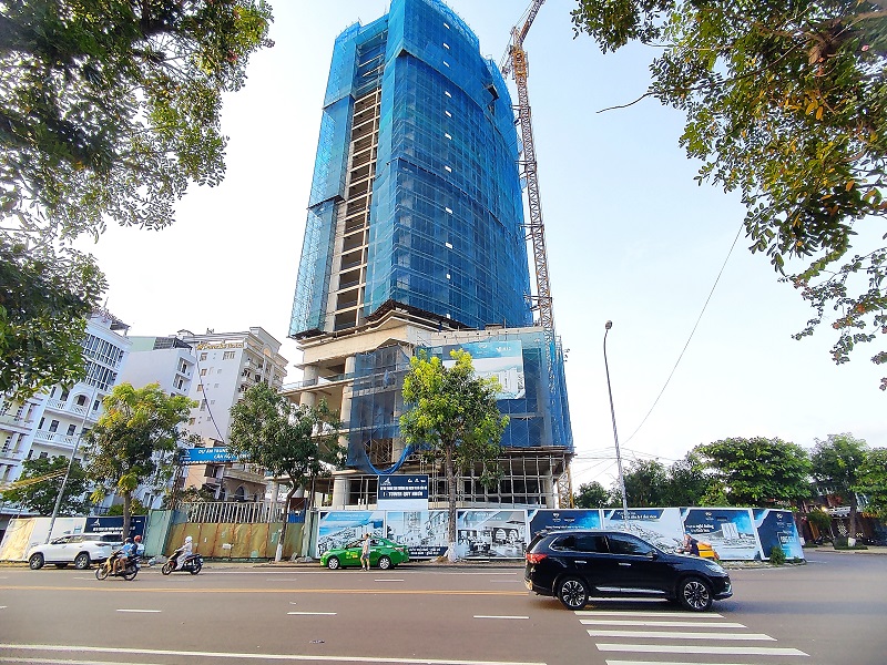 A commercial apartment project with a total investment of nearly 2,000 billion VND is eligible to open for sale in Quy Nhon City.