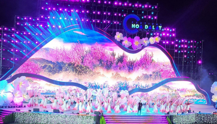 What's special about the opening ceremony of Da Lat Flower Festival 2024?