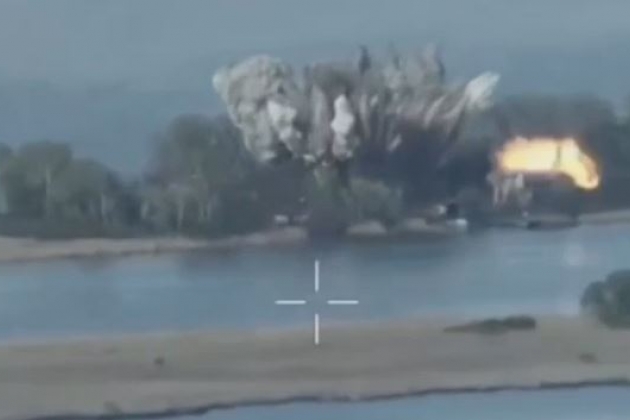 World - Russia uses powerful FAB-500 bombs against Ukrainian forces
