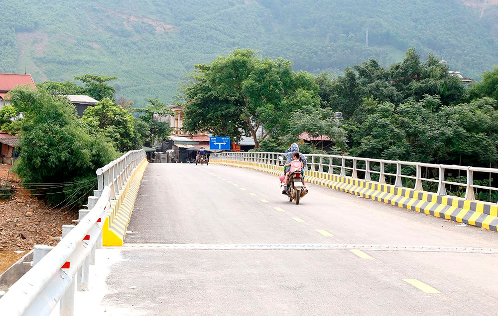 cong-trinh-cau-my-lung-sau-khi-duoc-sua-chua-nang-cap-tao-thuan-loi-cho-nguoi-dan-di-lai-va-phat-trien-giao-thuong.jpg