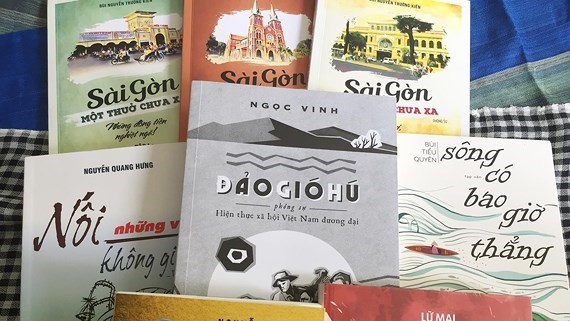 Invitation to send books to display at 'Journalists' Book Week' in Ho Chi Minh City