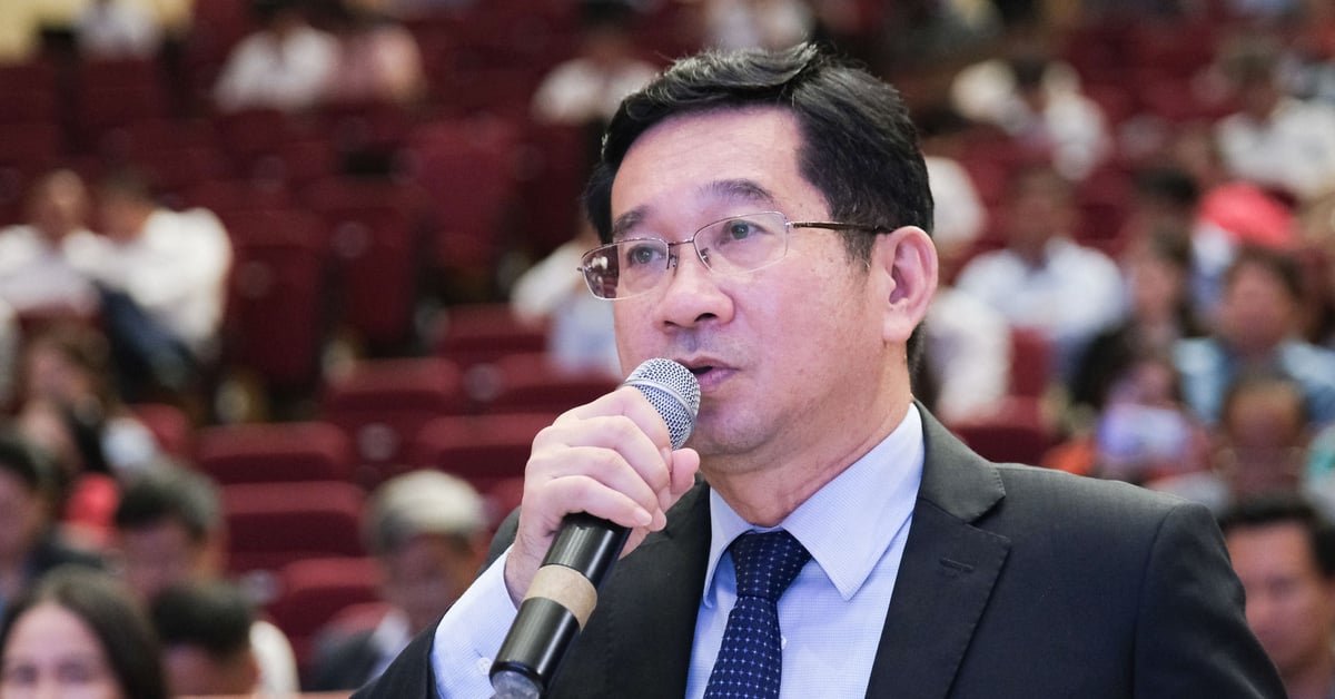 Proposer à Ho Chi Minh-Ville et à la région de la côte centrale de coopérer dans la promotion des investissements