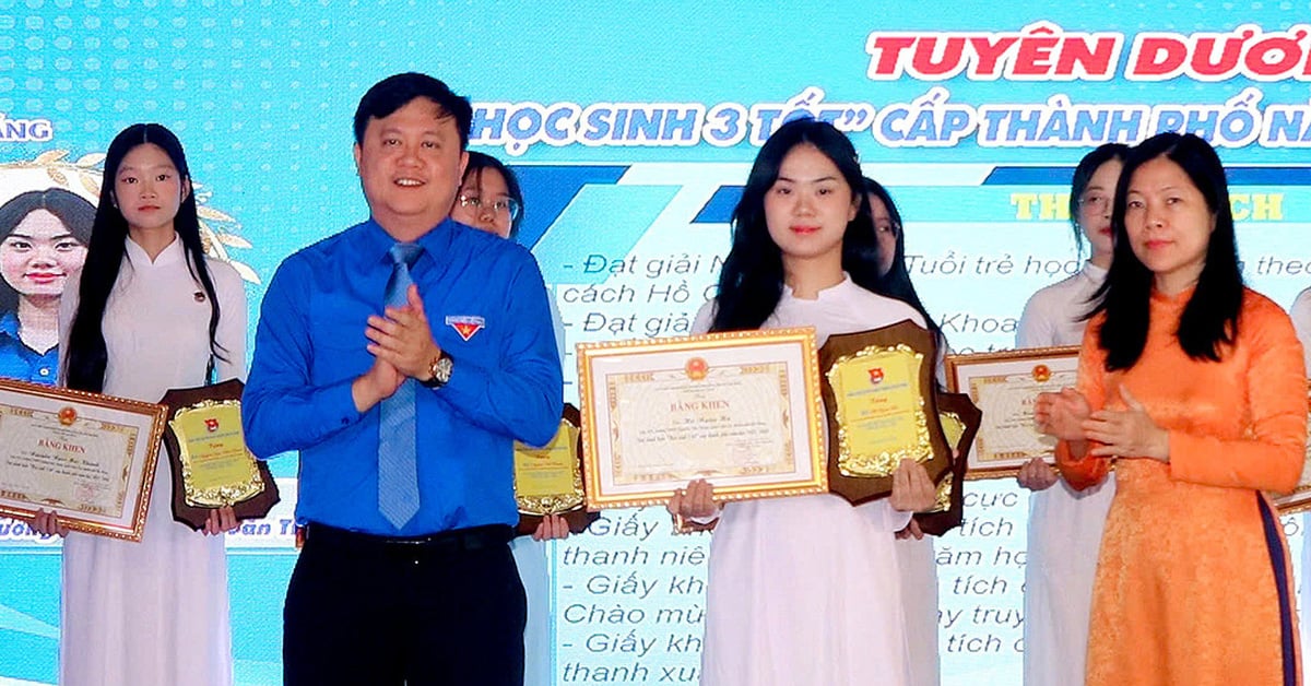 Da Nang honore les jeunes enseignants exceptionnels