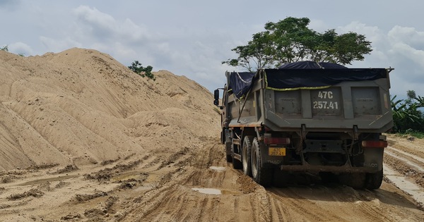 Nhiều doanh nghiệp 'quyết chiến' để trúng đấu giá mỏ cát giờ xin trả mỏ vì thuế tài nguyên