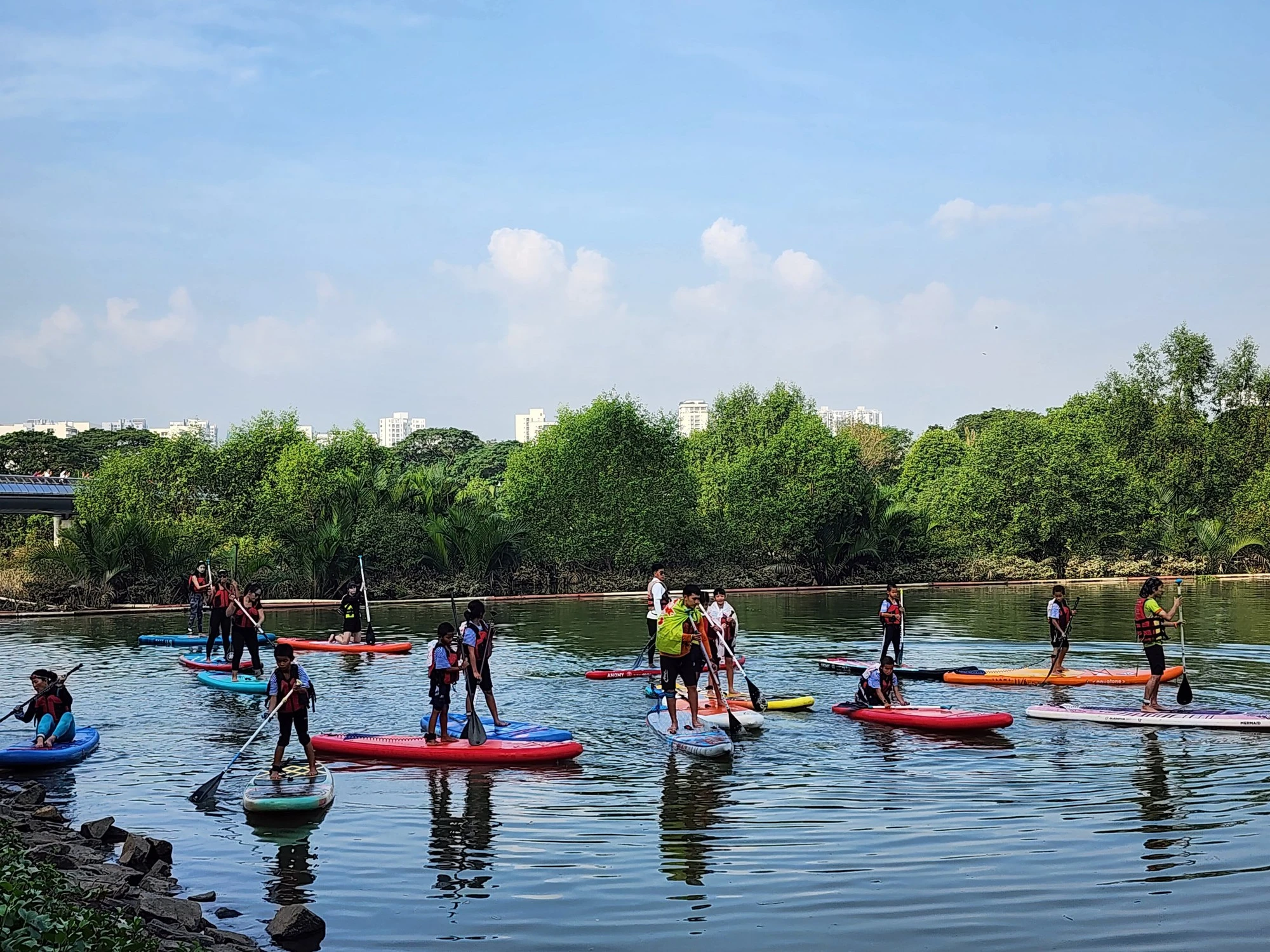 Người dân TP.HCM có thể đi tour đường thủy ở đâu, giá bao nhiêu? - Ảnh 3.