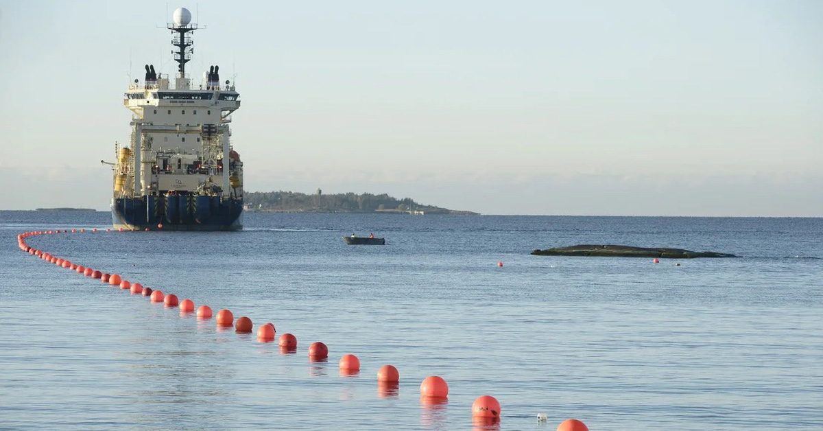 Un cable submarino se rompe inesperadamente y Alemania y Finlandia advierten de una "guerra híbrida"