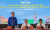 Bí thư Tỉnh ủy Hà Tĩnh gặp mặt sinh viên, thanh niên tiêu biểu của tỉnh tại Đà Nẵng