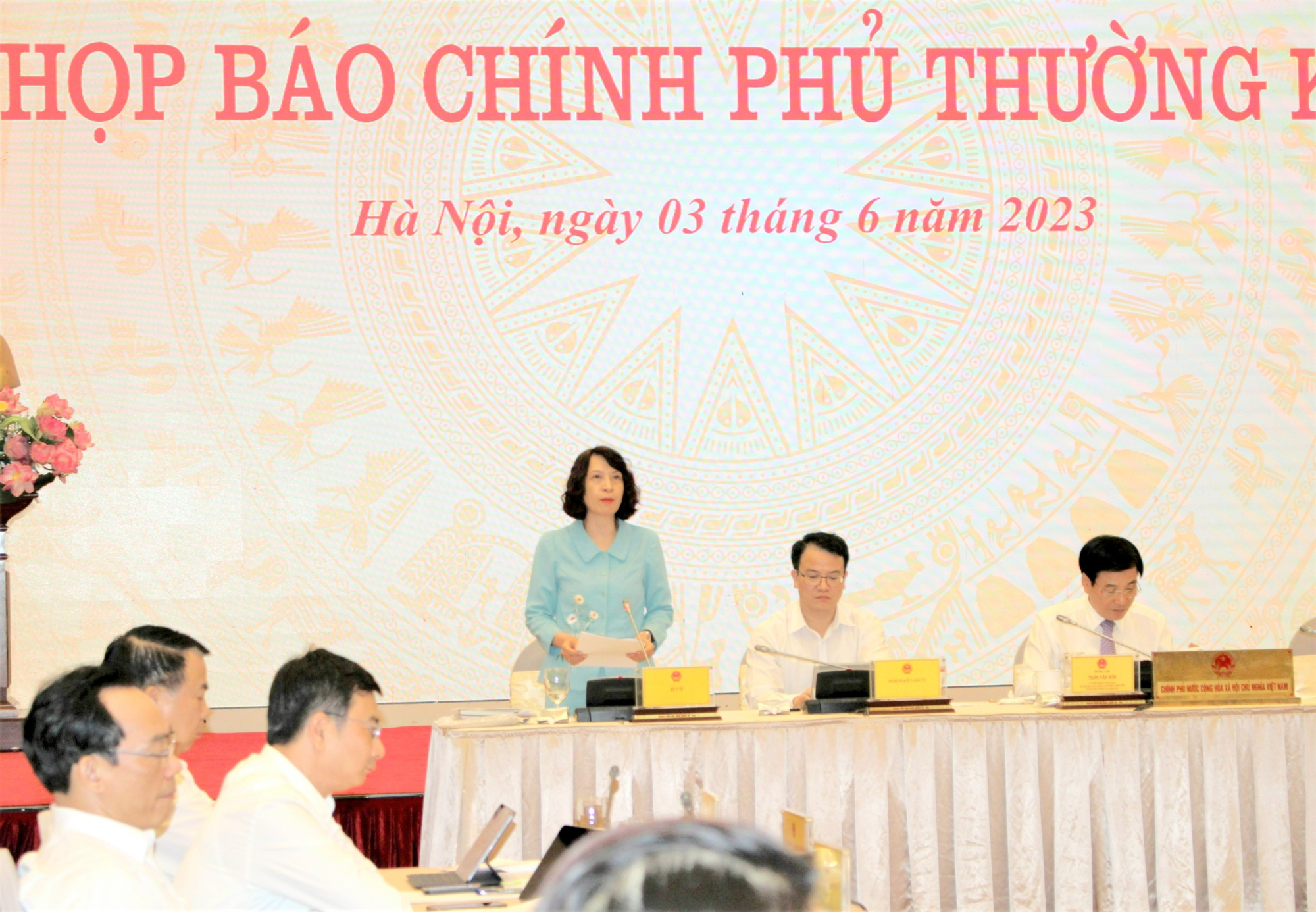 se hinh thanh 3 den 6 trung tam du tru thuoc hiem thuoc han che nguon cung hinh 1