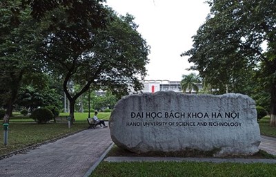 Hanoi University of Science and Technology: Zwei Jahrgangsbeste, die bei ihrer ersten Wahl durchgefallen sind, haben noch die Chance, Informatik zu studieren