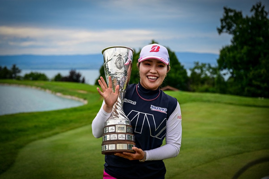 Tay golf ít tên tuổi người Nhật Bản vô địch giải Evian Championship - 1