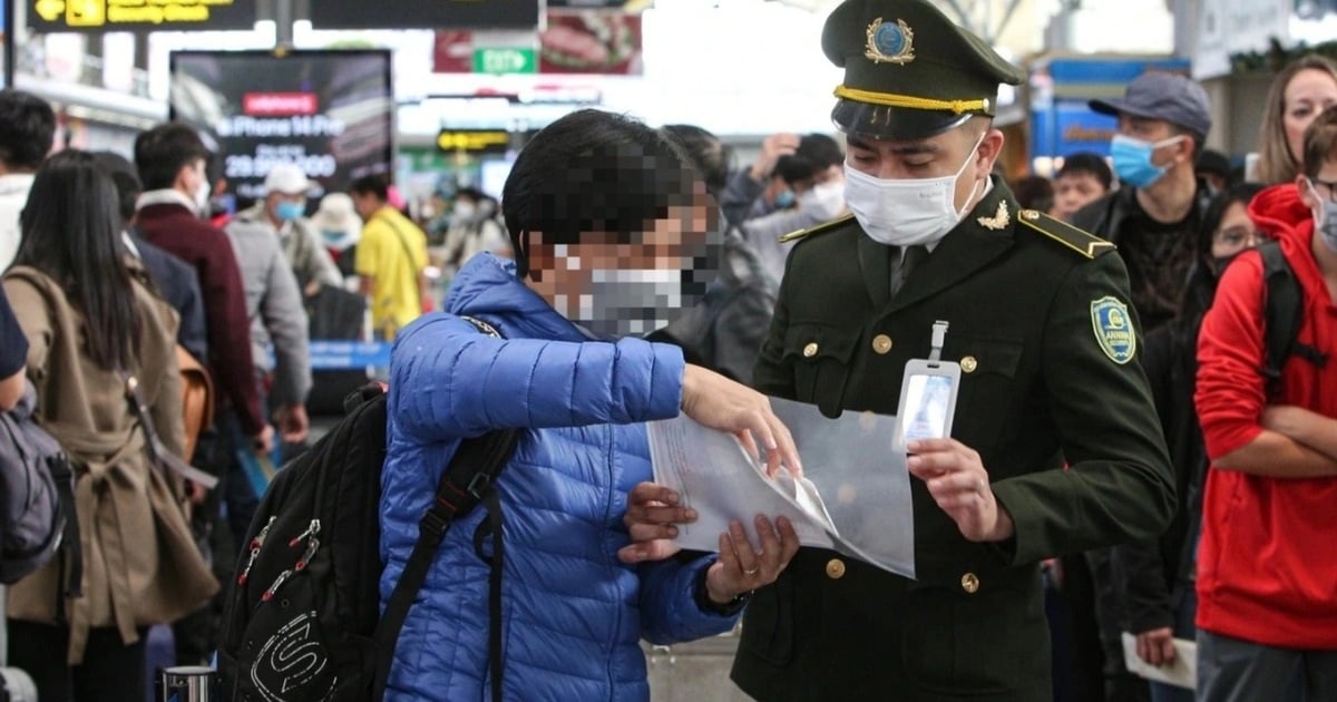 L'aéroport de Da Nang parle de la voie prioritaire, prix 100 000 VND/trajet