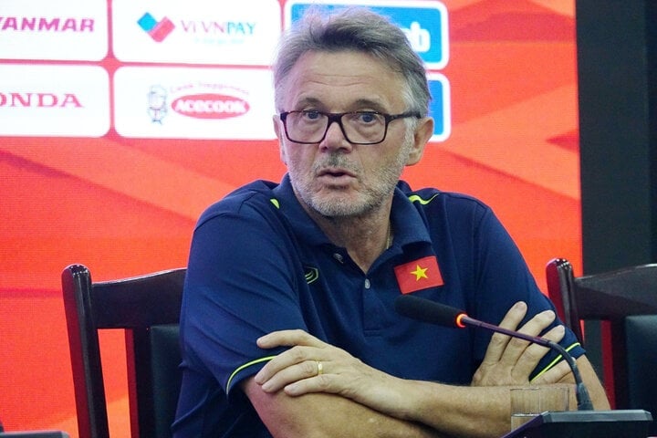 HLV Troussier