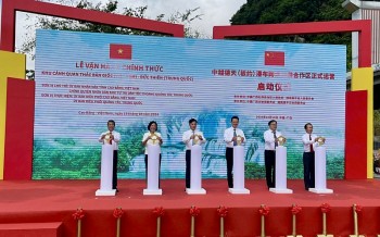 Vận hành chính thức Khu cảnh quan thác Bản Giốc (Việt Nam) - Đức Thiên (Trung Quốc)