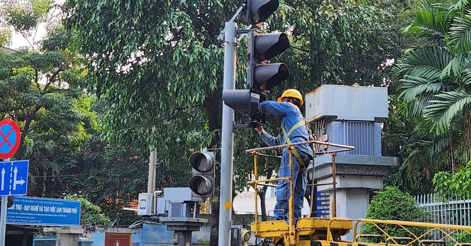 TPHCM sẽ có đánh giá, tổ chức lại tín hiệu đèn giao thông