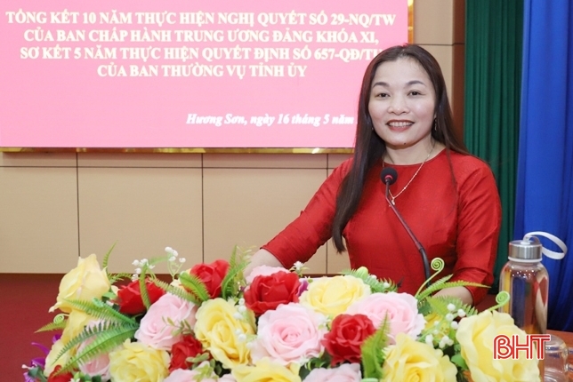 Huong Son actively brings resolutions into life