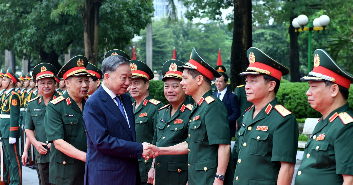 General Secretary and President attends the opening ceremony of the new school year at the National Defense Academy