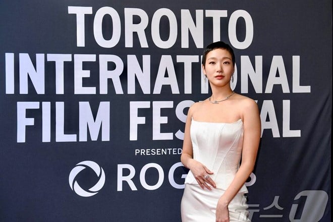 キム・ゴウンが国際映画祭で印象的な姿を披露