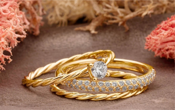 Gold ring price surges, surprising investors, experts advise caution