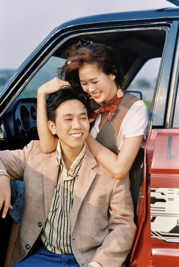 Anh Duc and his wife asked guests not to livestream during the wedding. Photo: Facebook character