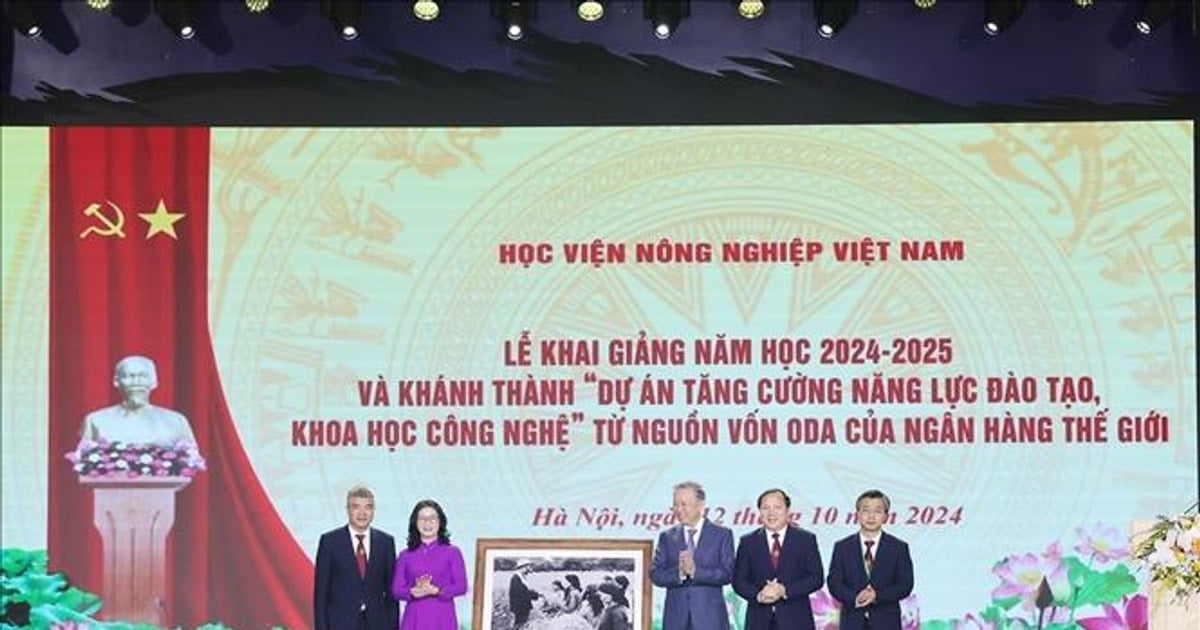 Tổng Bí thư, Chủ tịch nước Tô Lâm dự Lễ khai giảng của Học viện Nông nghiệp Việt Nam