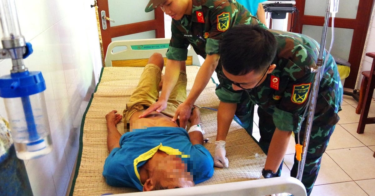 Le centre médical de Truong Sa fournit des soins d'urgence aux pêcheurs atteints de gastro-entérite