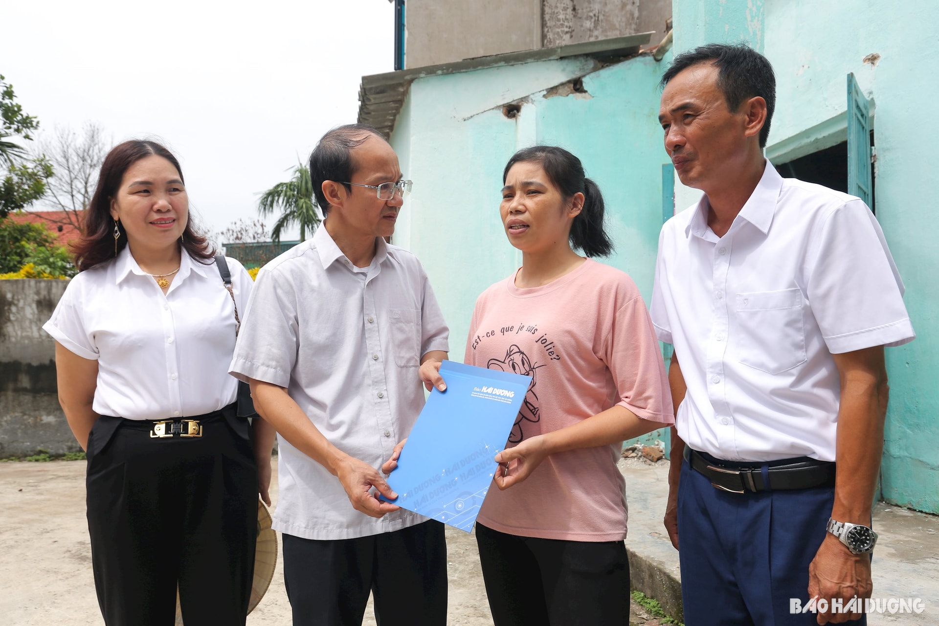 Bao Hai Duong supports many families affected by storm damage, picture 3, picture 1.