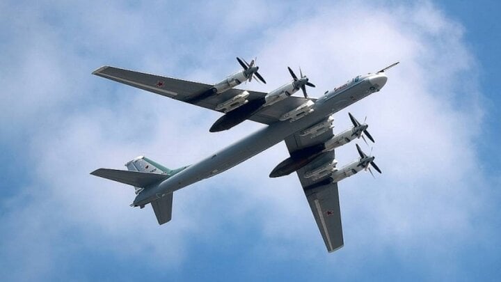 Máy bay ném bom Tu-95 của Nga. (Ảnh: Tass)