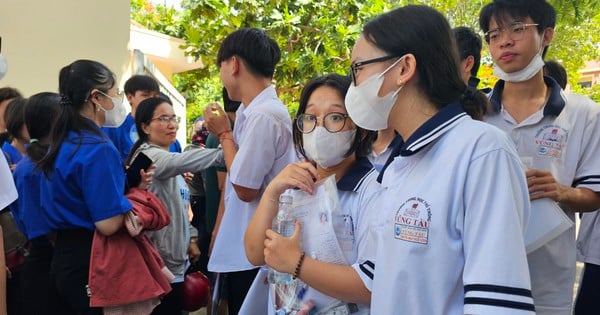 Bà Rịa - Vũng Tàu: Nhiều học sinh vui mừng vì ôn trúng bài 'Đất nước'