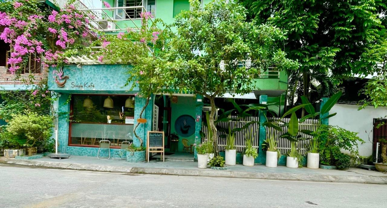 Không gian xanh mướt. Ảnh: Simple Kafé