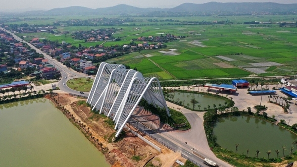 Calendrier des ventes aux enchères de 114 lots de terrains à Quang Ninh ; Modification de l'usage de plus de 72 hectares de terres forestières, cas de refus d'octroi de livres rouges