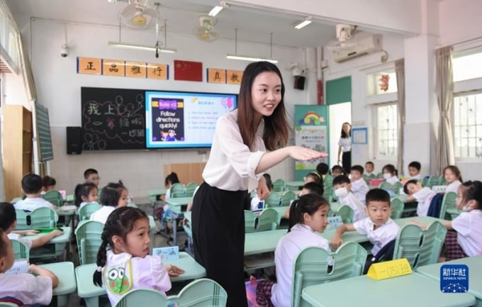 Ein Klassenzimmer in Shenzhen, 2021. Foto: Xinhua