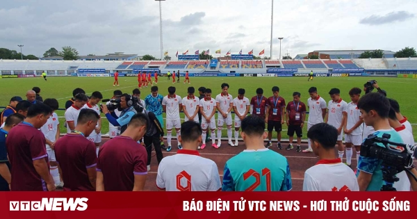 U23 Vietnam conmemora a 3 miembros de HAGL que murieron en el terrible accidente