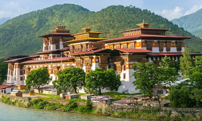 Tu viện Punakha Dzong, một trong những điểm đến nổi tiếng ở Bhutan. Ảnh: Bhutan Tourism