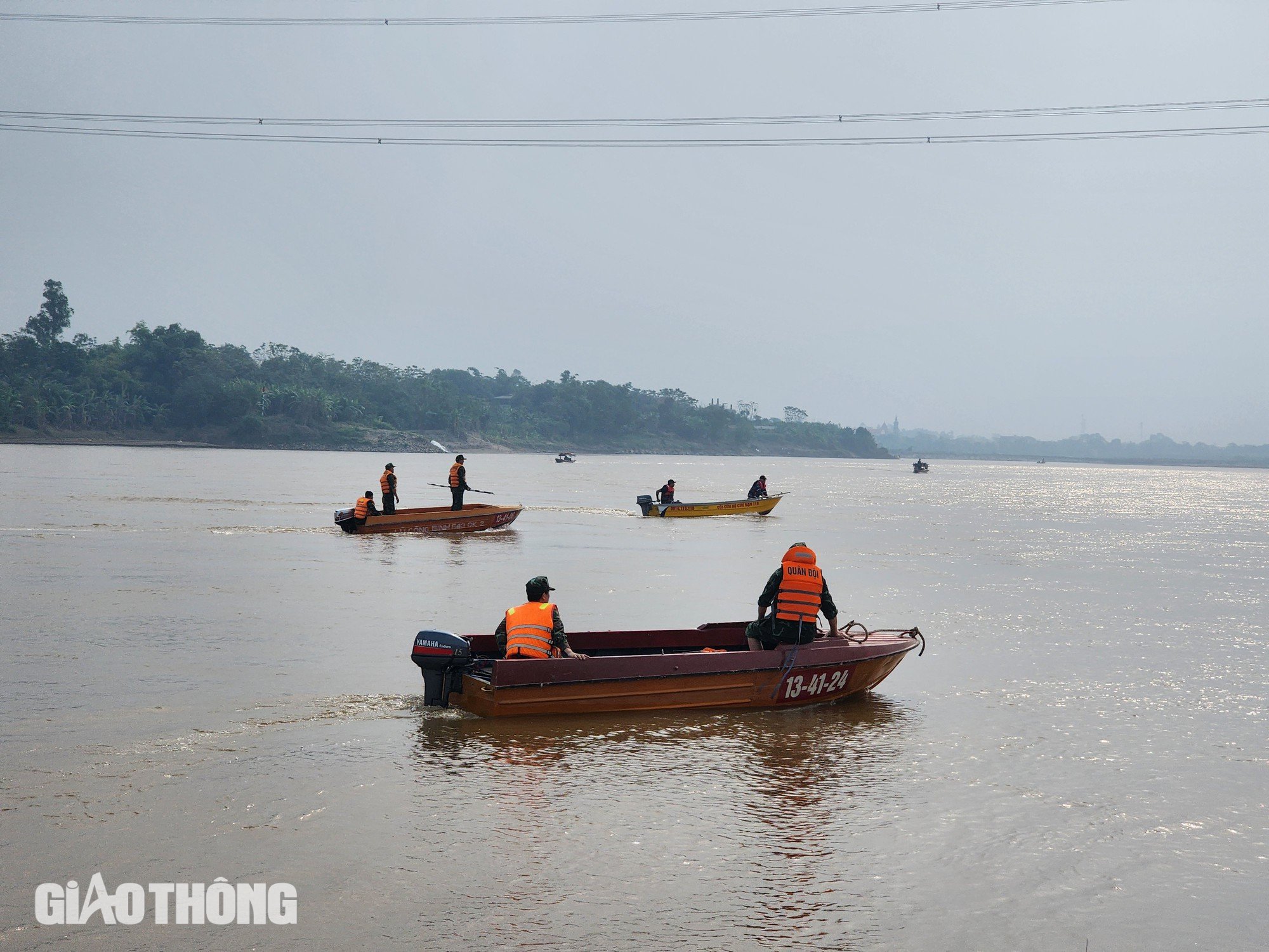 Người nhà nạn nhân duy nhất sống sót kể vụ nhóm học sinh đuối nước ở Phú Thọ- Ảnh 2.