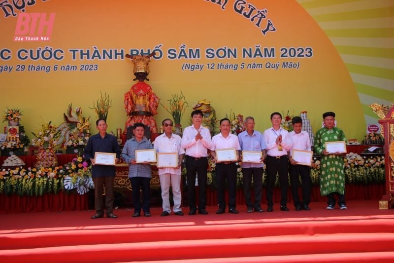 Banh Chung – Banh Giay Festival in Sam Son City 2023