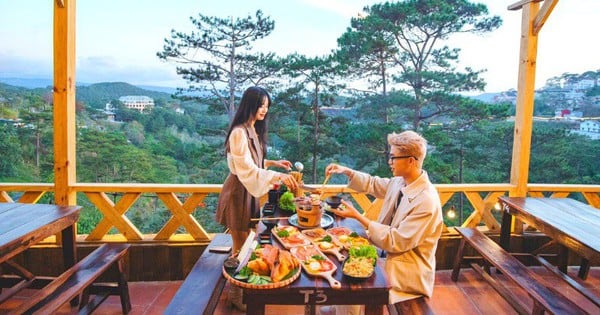 Experience the extremely poetic forest view restaurants in Dalat