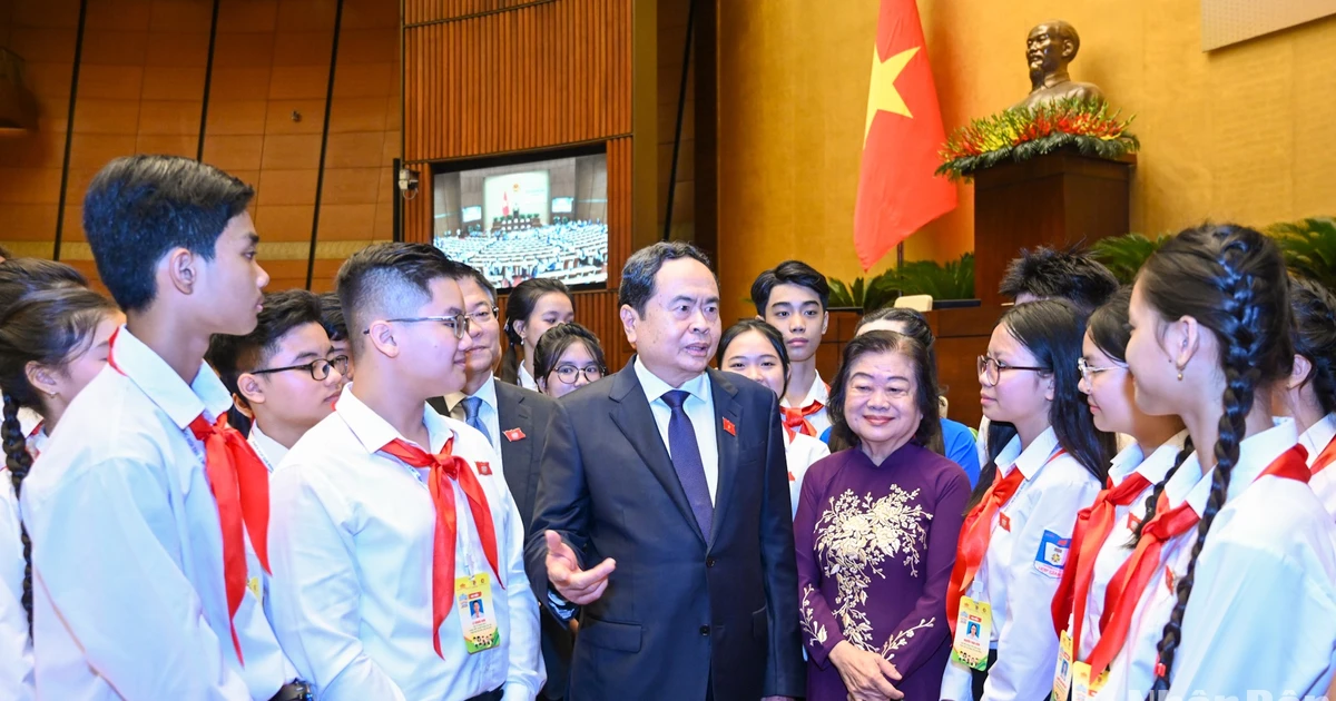 [Ảnh] “Quốc hội trẻ em” chất vấn về bạo lực học đường và tác hại của thuốc lá