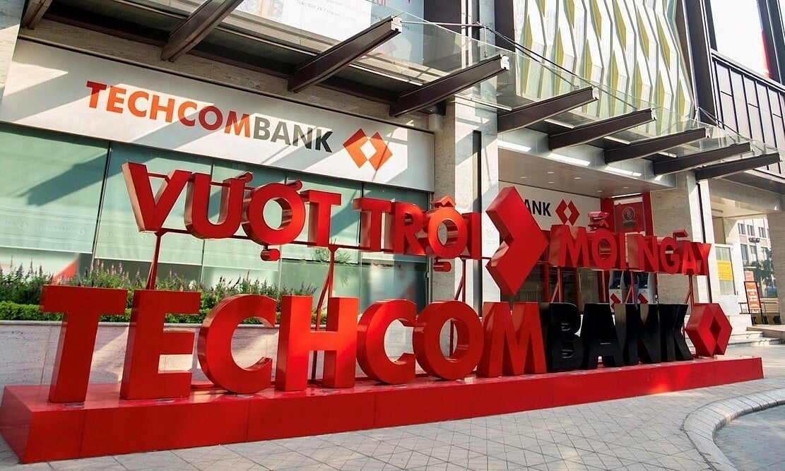 ลูกสาวประธาน Techcombank ใช้เงินหลายล้านล้านซื้อหุ้นธนาคาร