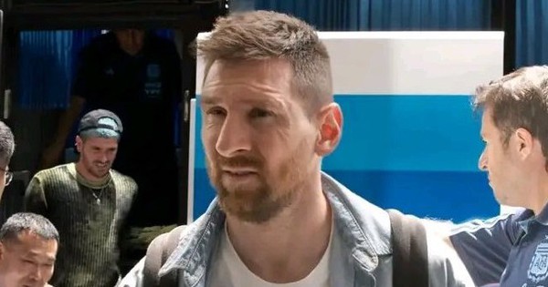 Messi bất ngờ rút lui khỏi trận giao hữu Argentina gặp đội tuyển Indonesia