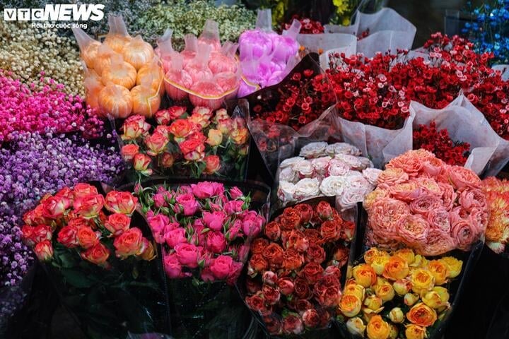 Fresh flowers increase sharply in price on November 20th - 5