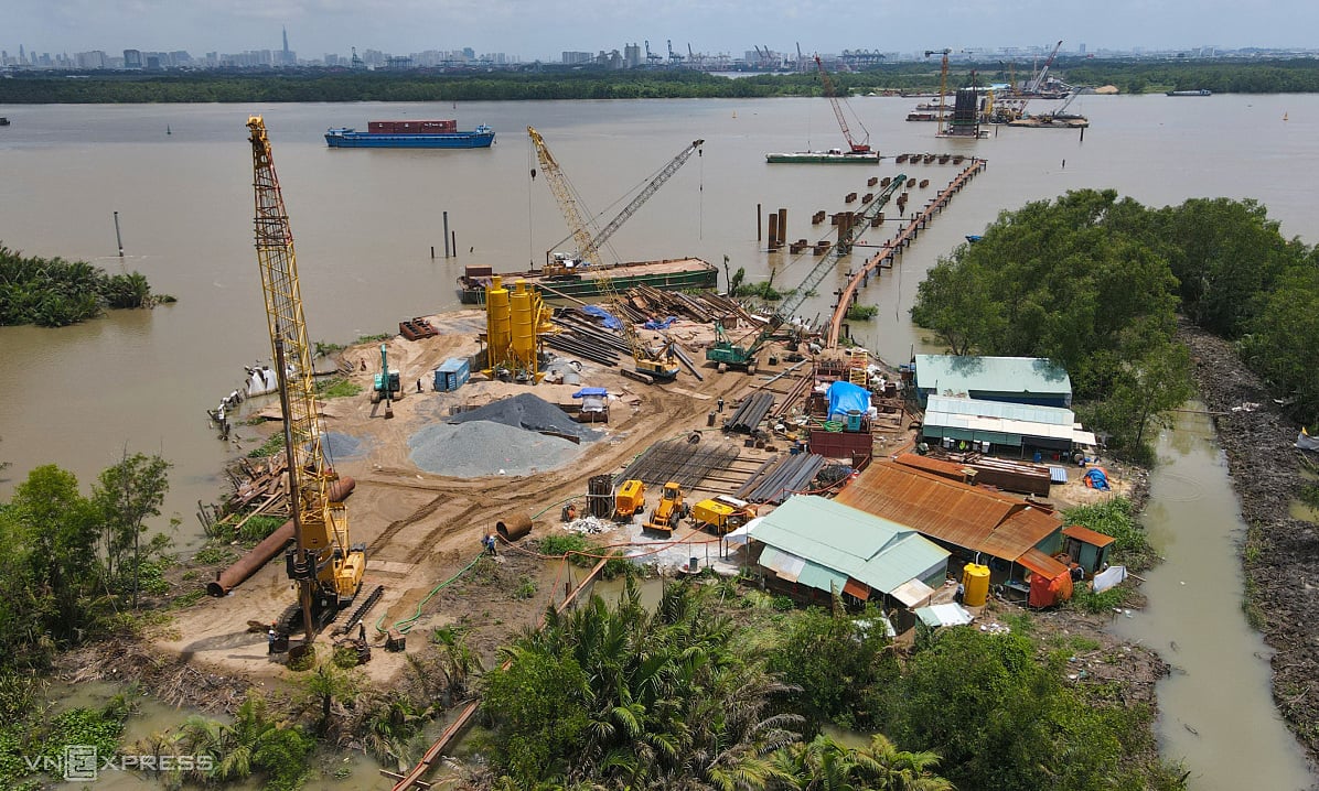 สะพานที่ใหญ่ที่สุดในถนนวงแหวนหมายเลข 3 ของนครโฮจิมินห์ยังขาดพื้นที่ก่อสร้าง