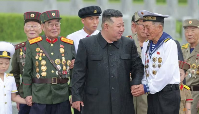 Kim Jong Un asiste a la ceremonia que conmemora los 71 años del fin de la Guerra de Corea